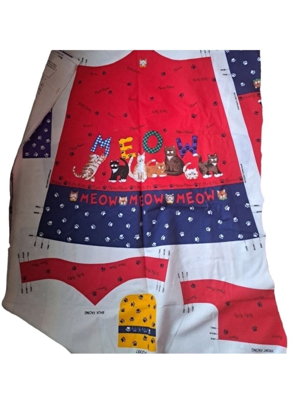 The Panel Place Fabric Traditions simplicity little girl's jumper pattern cats
